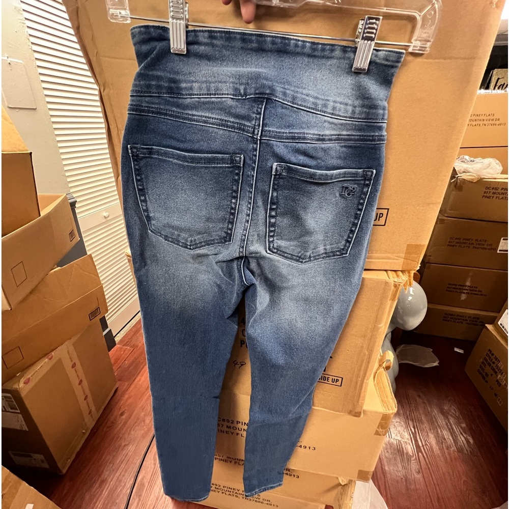 Women’s jeans
